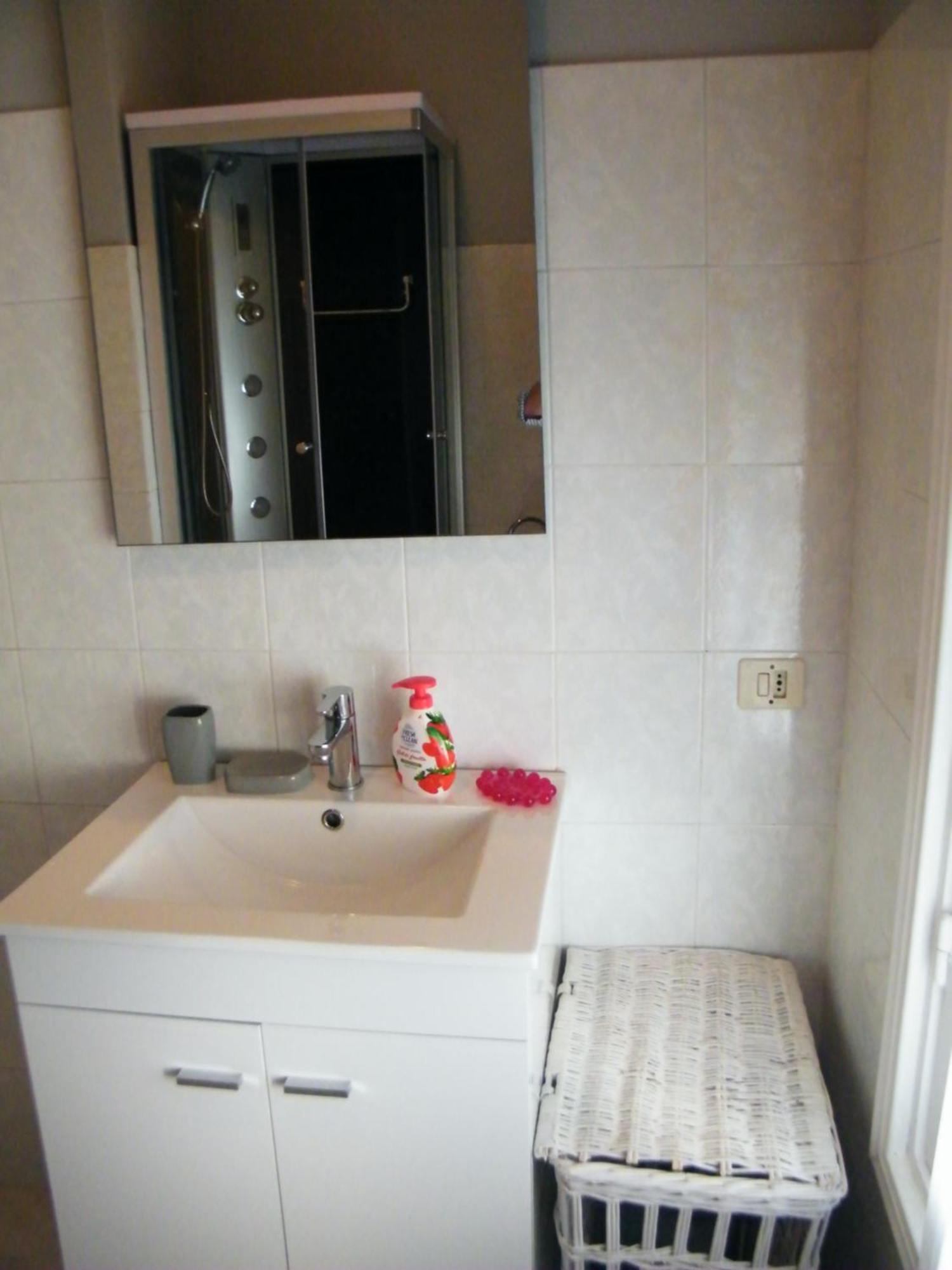 Appartamento Vacanze I Provenzali บอร์ดิเกรา ห้อง รูปภาพ