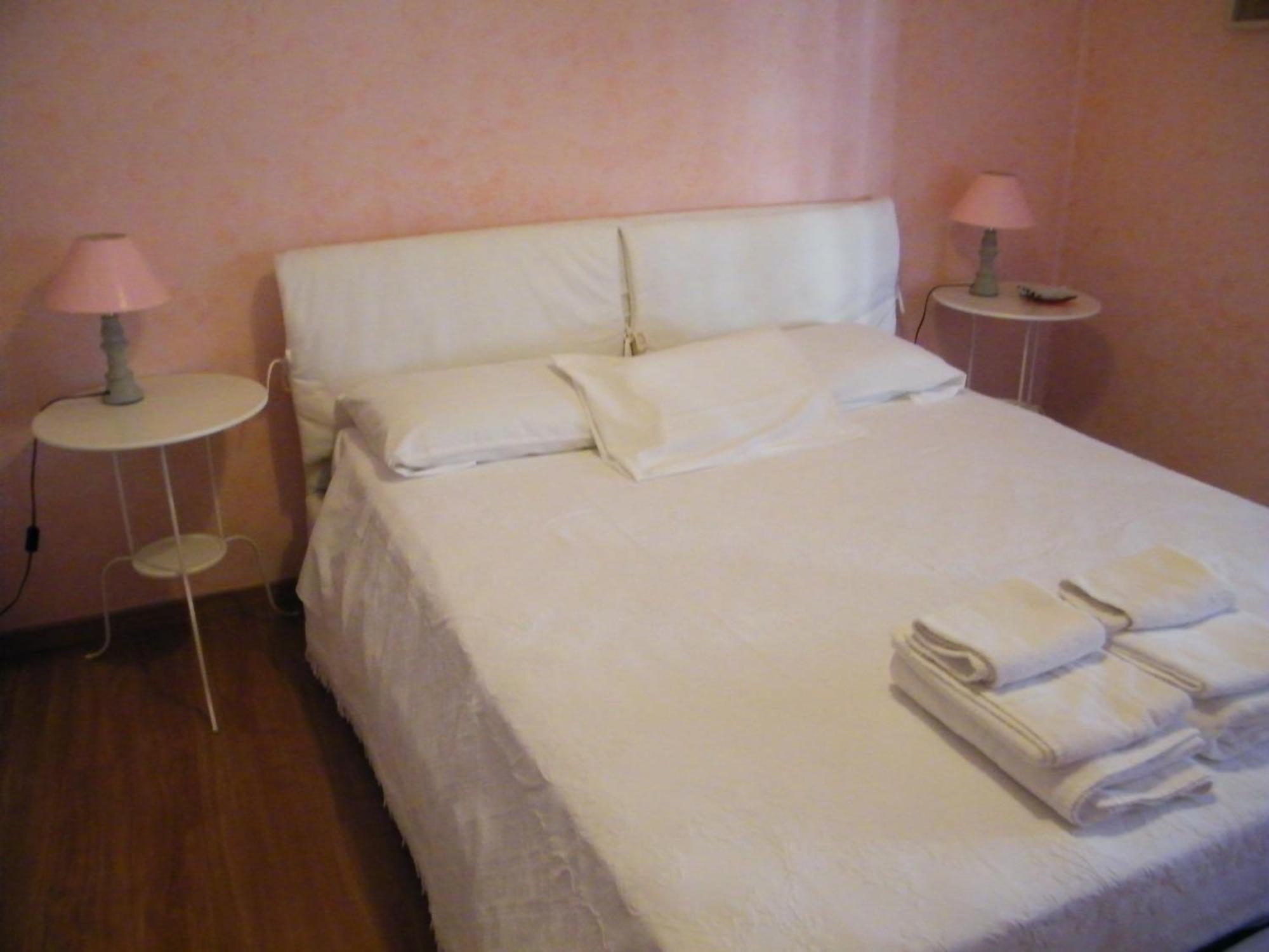 Appartamento Vacanze I Provenzali บอร์ดิเกรา ห้อง รูปภาพ